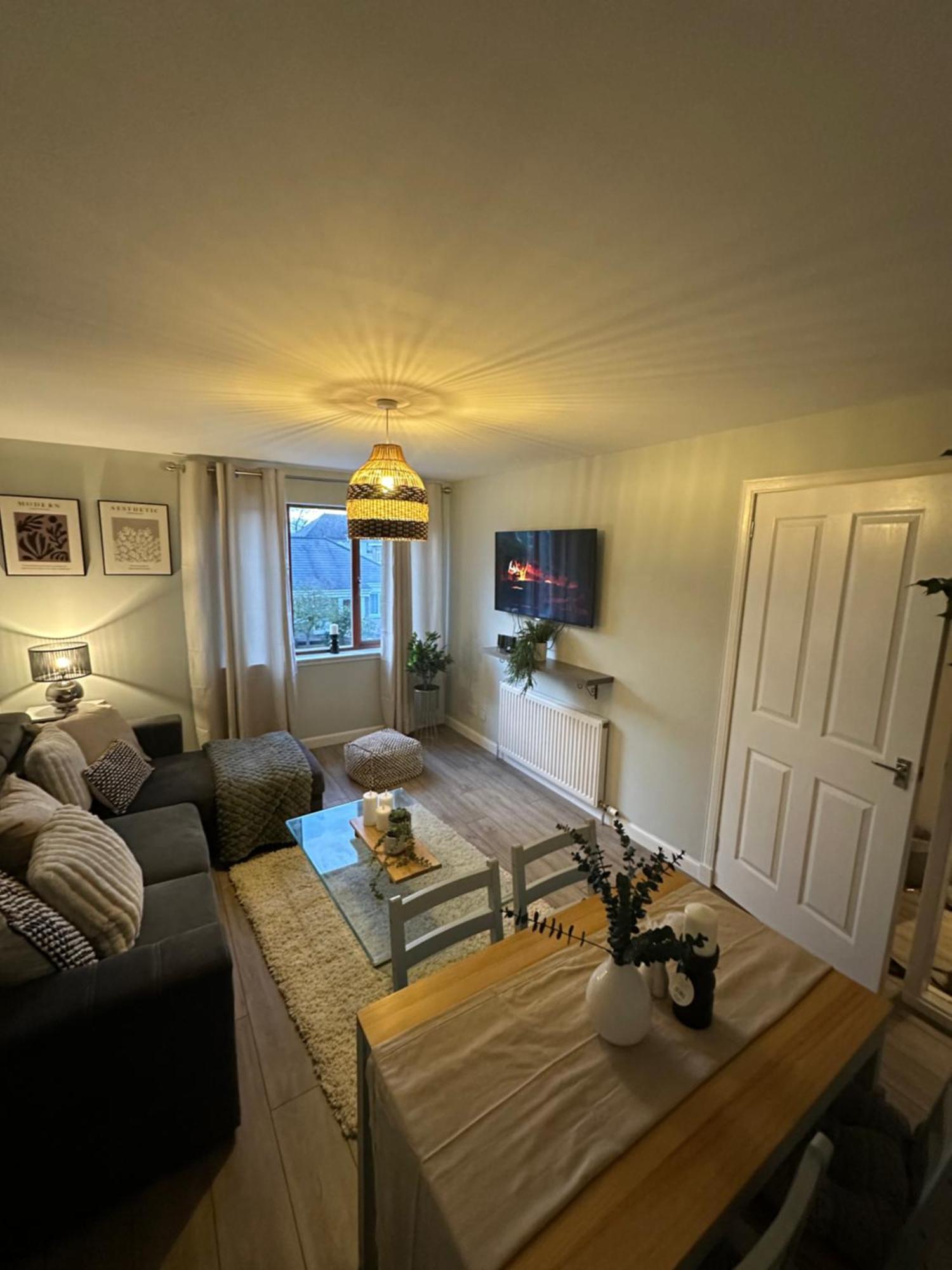 Lovely Modern 2 Bedrom Unit Close To City Center Dalneigh Exteriör bild
